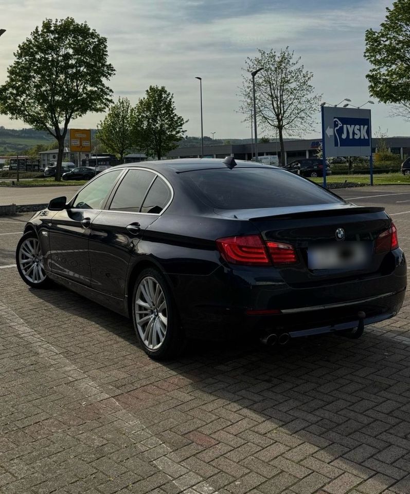 BMW 520d - Steuerkette und Kupplung Neu - TÜV Neu in Lügde