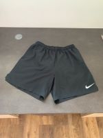 Nike Sporthose/ Short Größe XL Bayern - Dürrlauingen Vorschau