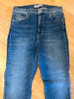 Tommy Hilfiger Tommy Jeans Sylvia High Rise Super Skinny 30/32 Niedersachsen - Schladen Vorschau