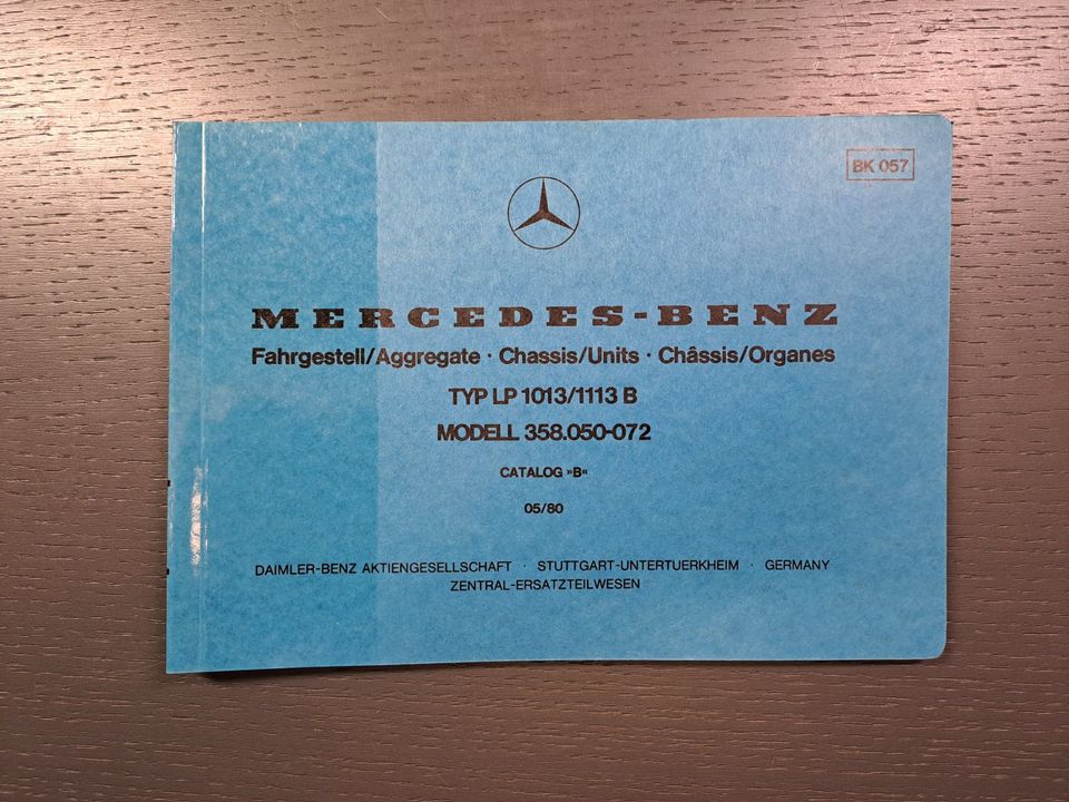 Mercedes-Benz Ersatzteilband Fahrgestell/Agg.  Typ LP1013/1113 B in Alfeld (Leine)