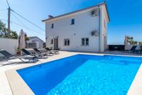 Ferienhaus-Villa Kroatien/ Kvarner 9 P. POOL ab € 1190,-/Woche München - Maxvorstadt Vorschau