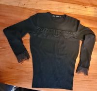 Guess Pullover mit Spitze, Schwarz, Gr. S Nordrhein-Westfalen - Paderborn Vorschau