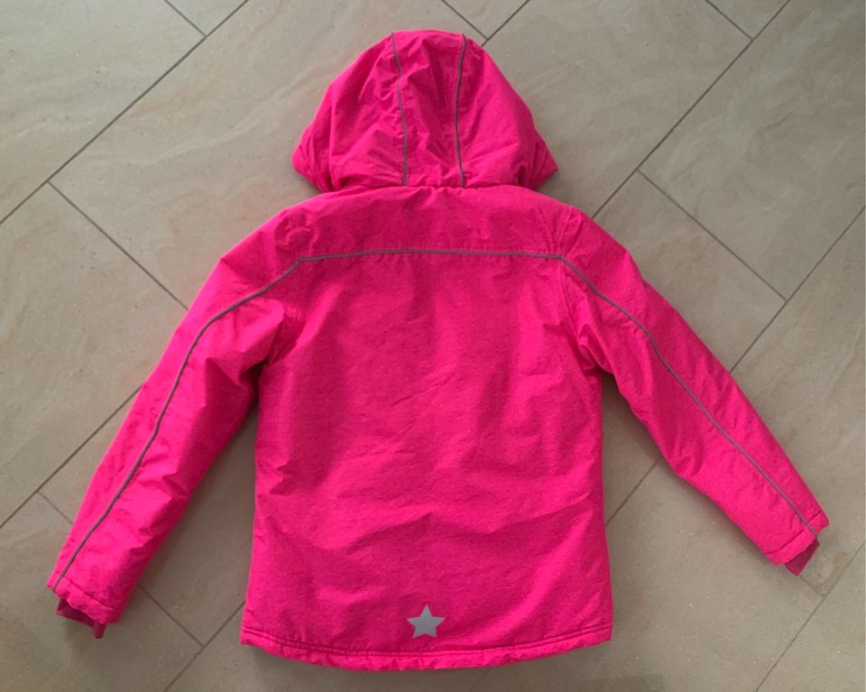 dicke Skijacke pink Winterjacke Gr. 152 Yigga Jacke NEU in Weinbergen