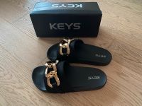 Badeschuhe Schlappen Slipper Pantolette von Keys neu Gr. 41 Frankfurt am Main - Sachsenhausen Vorschau