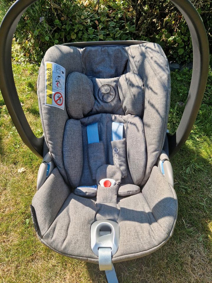 CYBEX  Cloud Z i-Size Plus Babyschale mit Liegefunktion soho grey in Bergkamen