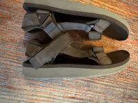 Teva Sandalen Echtleder braun Gr. 44 Nordrhein-Westfalen - Nümbrecht Vorschau