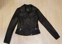 Lederimitat Jacke von Guess, Gr. 36, schwarz-grau Brandenburg - Falkenberg/Elster Vorschau