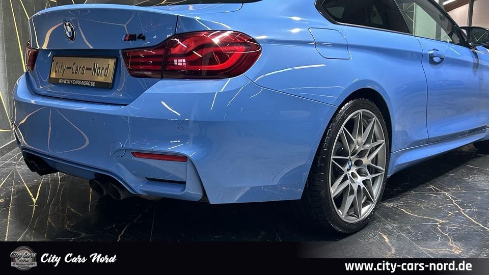 BMW M4 COUPE COMPETITION-CARBON-HUD-H&K-LED in Tornesch