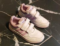 Adidas Hoops Sneakers Gr. 32 Mädchen Niedersachsen - Wittingen Vorschau