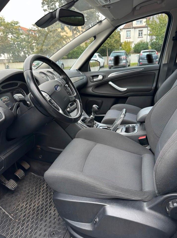 Ford S-Max TDCI  2,2 in Frankfurt am Main