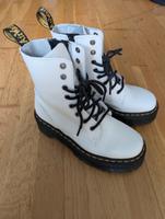 Dr. Martens Jadon weiss NEU ungetragen/ Größe 38 München - Berg-am-Laim Vorschau