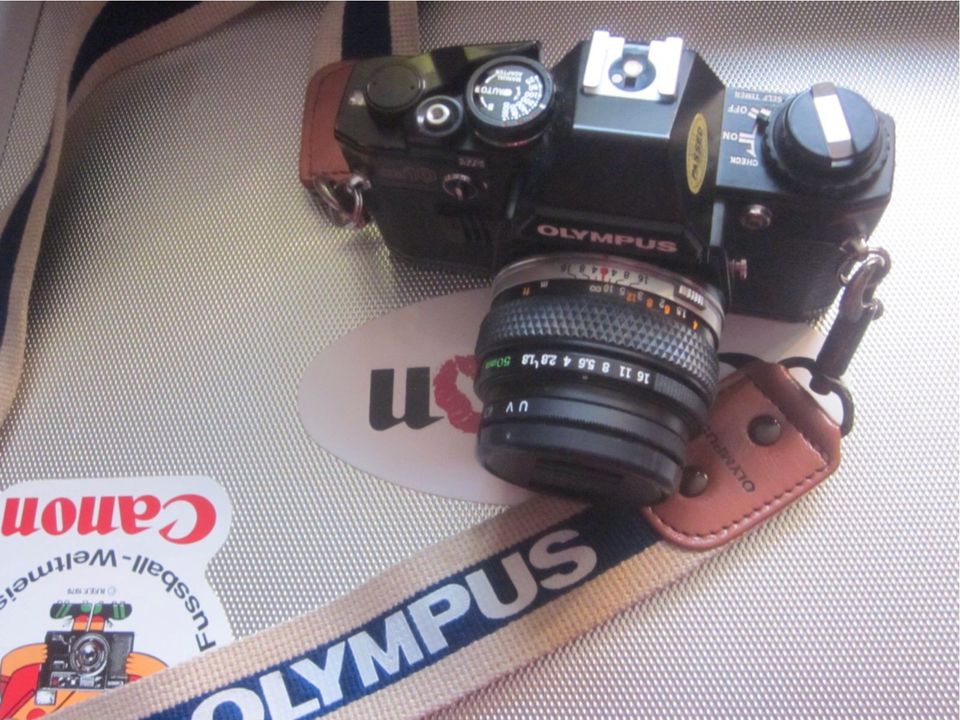 Olympus OM10 zu verkaufen in Meerbeck