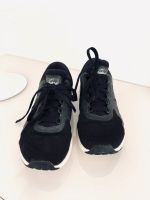 Nike Air Max Gr. 37,5 schwarz Baden-Württemberg - Marbach am Neckar Vorschau