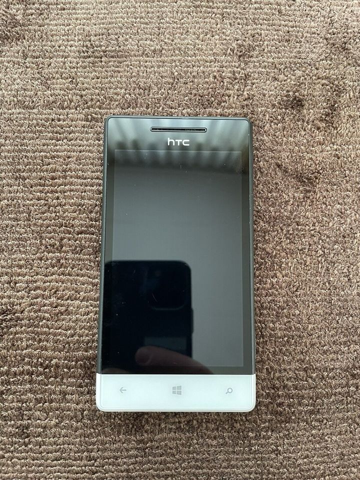 HTC Windows Phone 8S 4GB Schwarz/Weiß Smartphone ohne Simlock in Bensheim