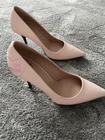 High Heels Moschino Nordrhein-Westfalen - Siegburg Vorschau