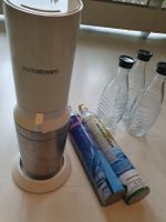 SodaStream Wassersprudler Crystal, 3 Glasflaschen, 1+1 Zylinder Kr. München - Ottobrunn Vorschau
