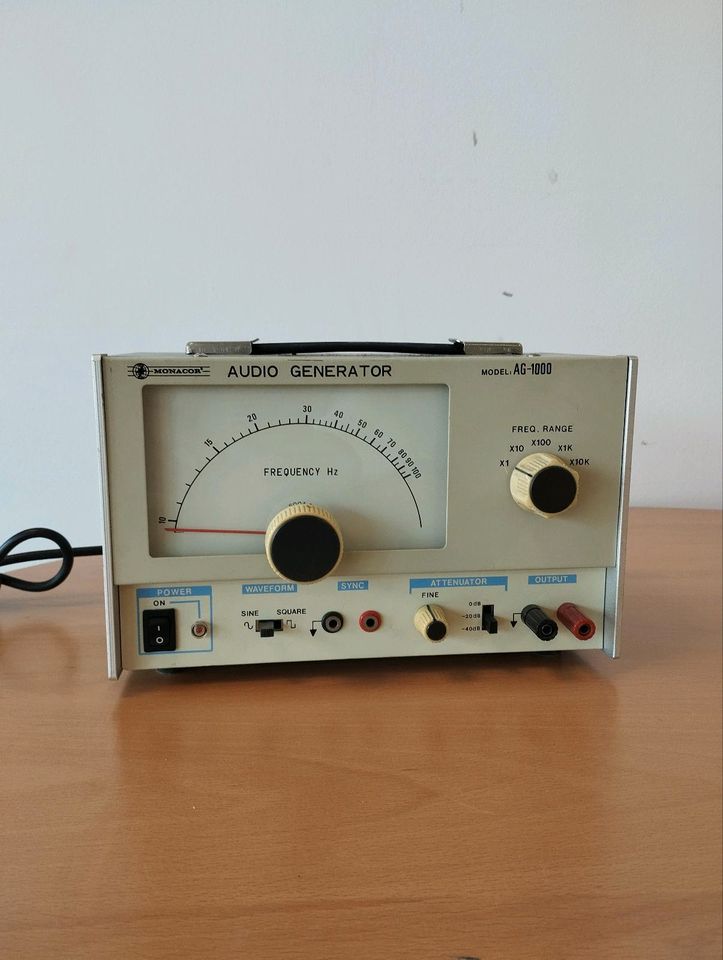 Audio Generator Model AG 1000 in Bremen