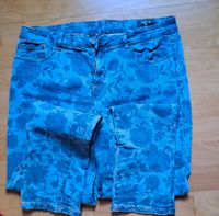 Jeans Blumenmotiv aus UK Gr.18 extra long Rheinland-Pfalz - Kaiserslautern Vorschau