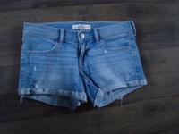 Hollister Jeans DAMEN SHORTS W 26 Sommer Hose HOT PANTS blau TOP Nordrhein-Westfalen - Menden Vorschau