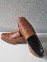 Bugatti Herren Schuhe / Slipper - Farbe: Hellbraun - Gr. 44 Wandsbek - Hamburg Wellingsbüttel Vorschau