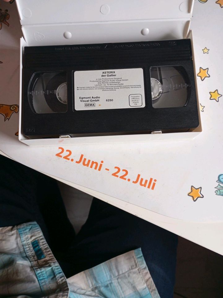 VHS Videokassette - ASTERIX DER GALLIER in Burgdorf