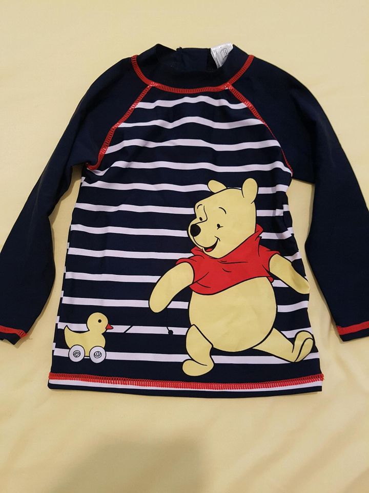 UV-Anzug NEU Zweiteiler Badeanzug Winnie Pooh Gr. 86 Disney Baby in Nauen