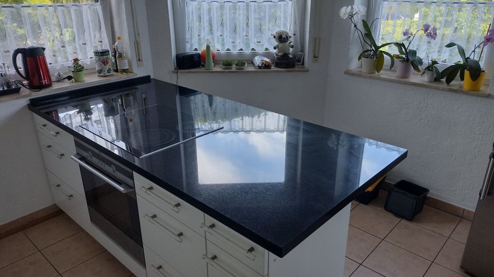 Arbeitsplatten schwarz / granit für Küche oder Außenküche in Altenberga
