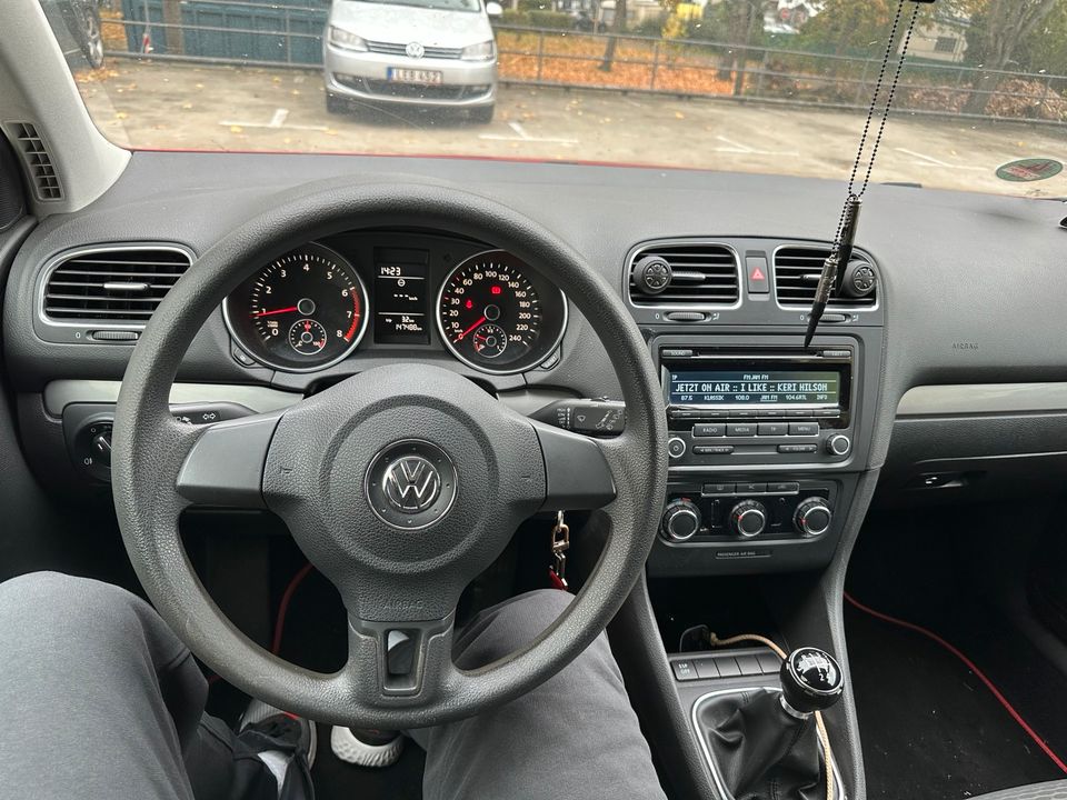 Golf 6 sehr sparsam 1,4 in Berlin