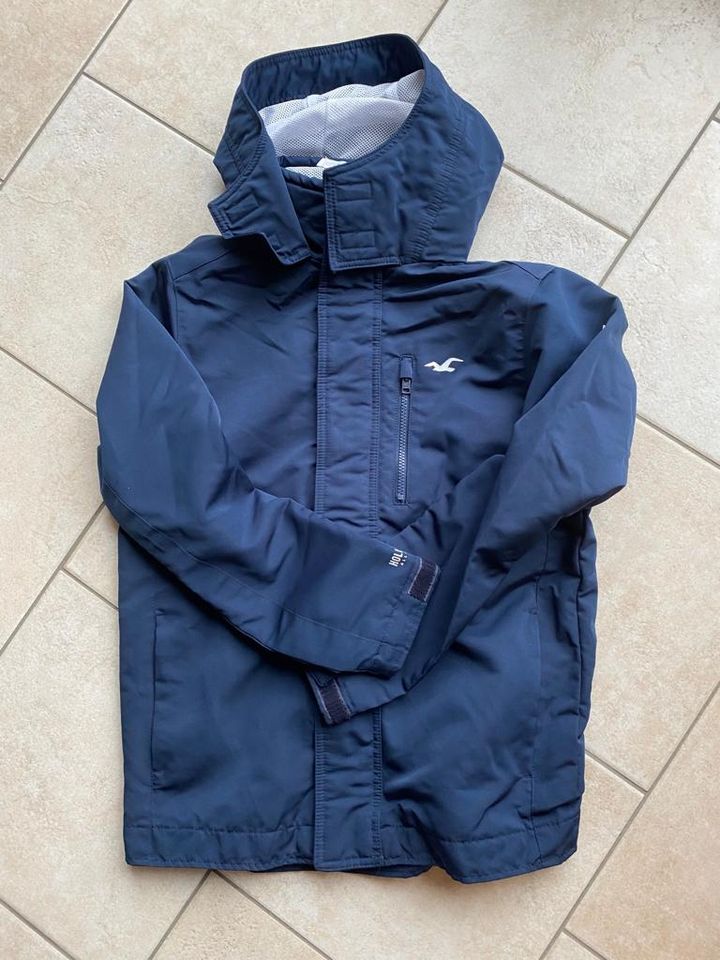 Übergangsjacke von  Hollister - blau - (S / 176) lang in Mölln