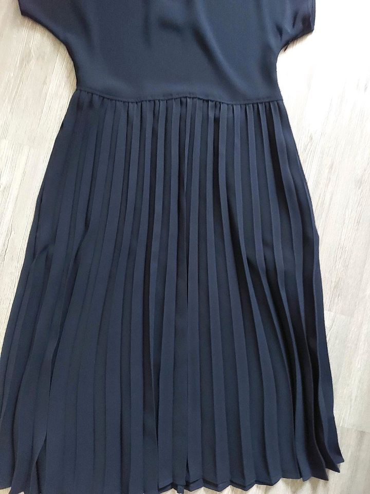 Neu Tommy hilfiger Kleid gr 38 in Osterholz-Scharmbeck