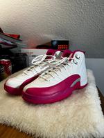 Nike Jordan XII  12 GS US9Y EU42,5 Vivid Pink Valentine Schleswig-Holstein - Busdorf Vorschau
