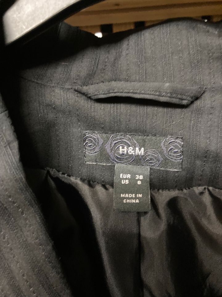 Diverse Markenkleidung abzugeben…H&M, Orsay, Esprit… in Schöffengrund