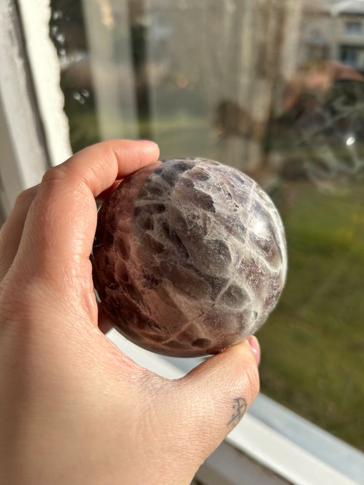 Amethyst mit Prasiolith Kugel Sphäre in Berlin