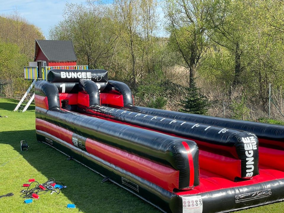 Bungeerun mieten Aufblasbar 11x3 Meter 199 Euro auch Erwachsene in Oranienburg