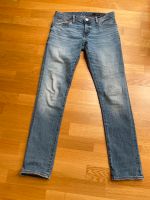 Jeans Herren „Armani“ Gr. 30/32 neuwertig Sachsen-Anhalt - Dessau-Roßlau Vorschau