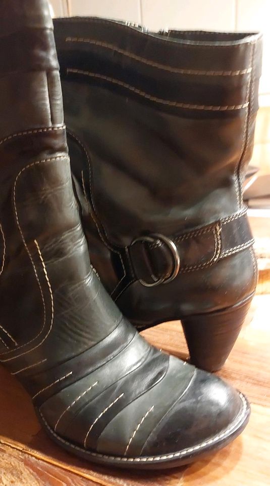 Fantasy Stiefeletten Leder Gr.38 schwarz in Rastatt