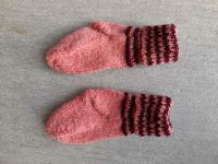 Handgefertigte Wollsocken Gr. 15 - 18 ca. 9 cm Länge Stuttgart - Stuttgart-Mitte Vorschau