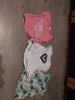 3 T-Shirts gr 80 Nordrhein-Westfalen - Castrop-Rauxel Vorschau