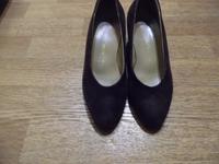 Braune Wildleder Pumps mit Goldrand, sehr elegant - in Größe 36 Nordrhein-Westfalen - Recklinghausen Vorschau