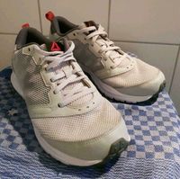 Reebok Sport/Turnschuhe hellgrau - 40,5 - TOP Zustand Hessen - Offenbach Vorschau