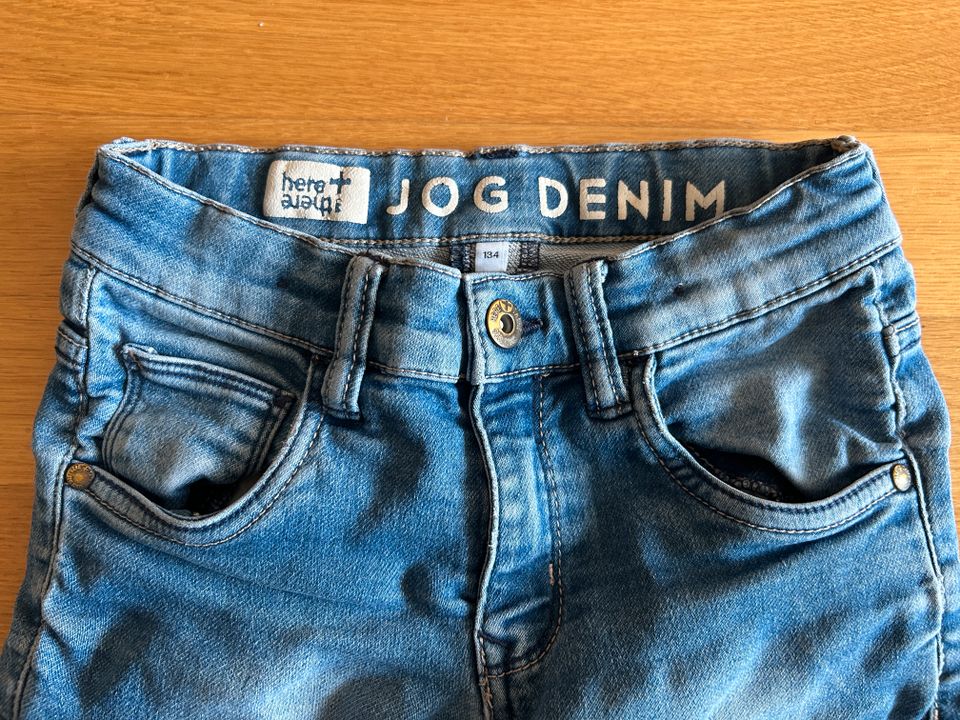 JOG DENIM Jeans Shorts von C&A, Gr. 134 in Brühl