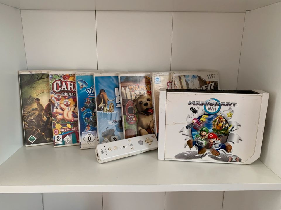 Limited Edition Mario Kart Wii 7 Spiele in Düsseldorf