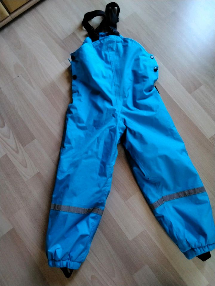 Skihose Größe 116 hellblau in Bad Emstal