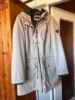 Regenjacke Damen Gr. 48 Berlin - Neukölln Vorschau