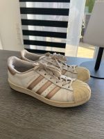 Adidas Superstar Turnschuhe Nordrhein-Westfalen - Gütersloh Vorschau