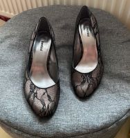 Nagelneue, schwarze Pumps der Marke Graceland, Gr. 38 Baden-Württemberg - Gaildorf Vorschau