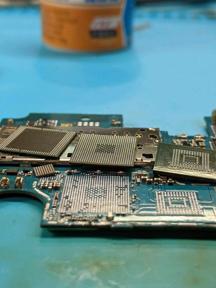 Samsung A51 A50 M31 CPU Reball Reparatur Lötarbeiten in Stemwede
