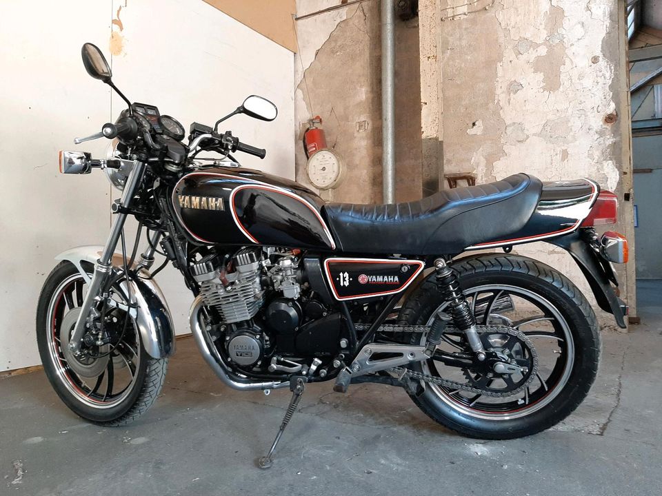 Yamaha XJ 550 Oldtimer Motorrad restauriert in Haiterbach