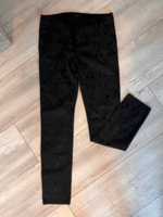 Schöne elegante Hose mit Muster schwarz Größe 38 Nordrhein-Westfalen - Menden Vorschau