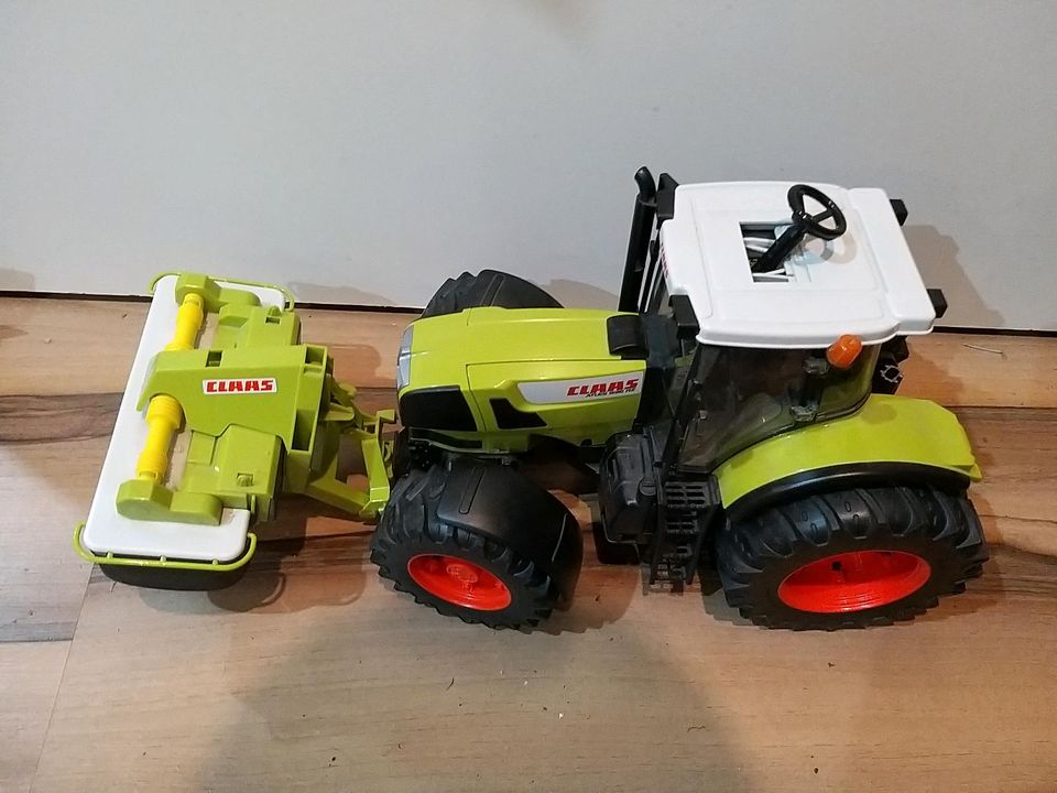 Claas Trecker Atles 936RZ mit Mähwerk von Bruder in Fockbek